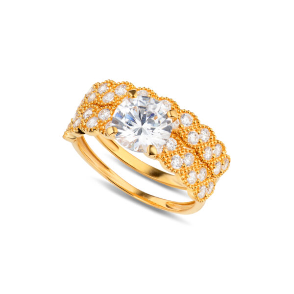 Esha - Image 5